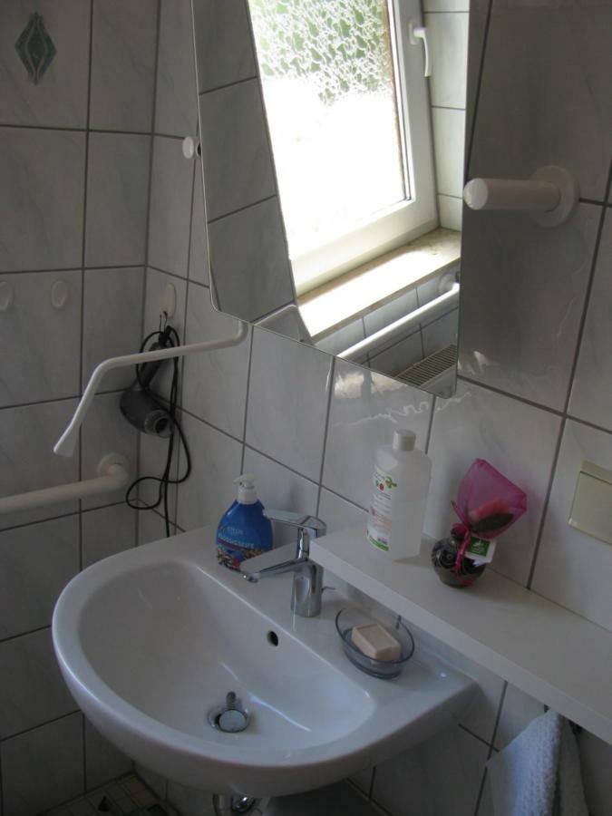 Ferienwohnung Herbsleben Экстерьер фото