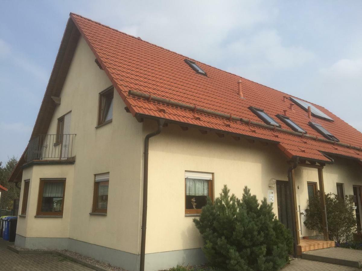 Ferienwohnung Herbsleben Экстерьер фото